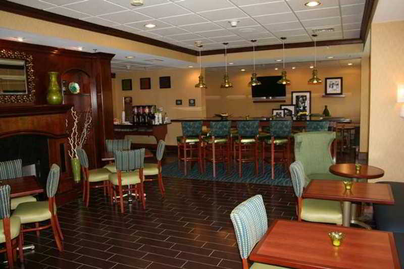 Hampton Petersburg-fort Gregg Adams Hotel 3*